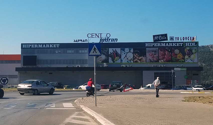 slomljen znak 2