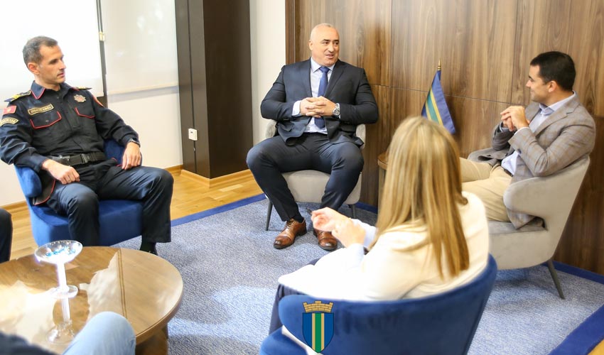 dule i policija 1