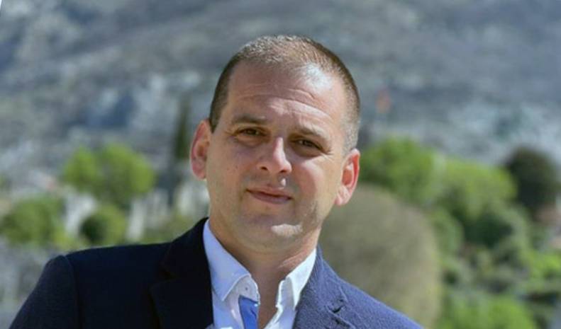 Stav: Božo Janković, direktor SRC