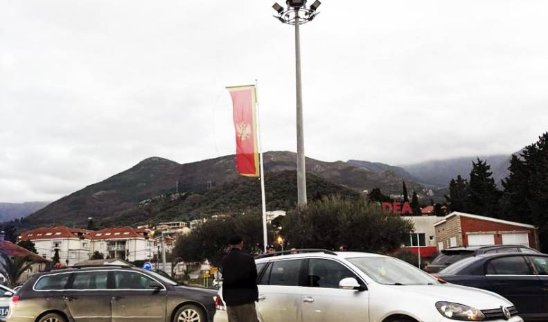 Dogodio se udes na kružnom toku kod biskupade