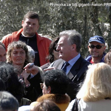Barski kalendar objavio, MCP fotografijama dopunio