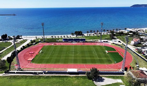 stadion avi